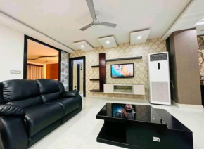 Hitech living in Hitech City